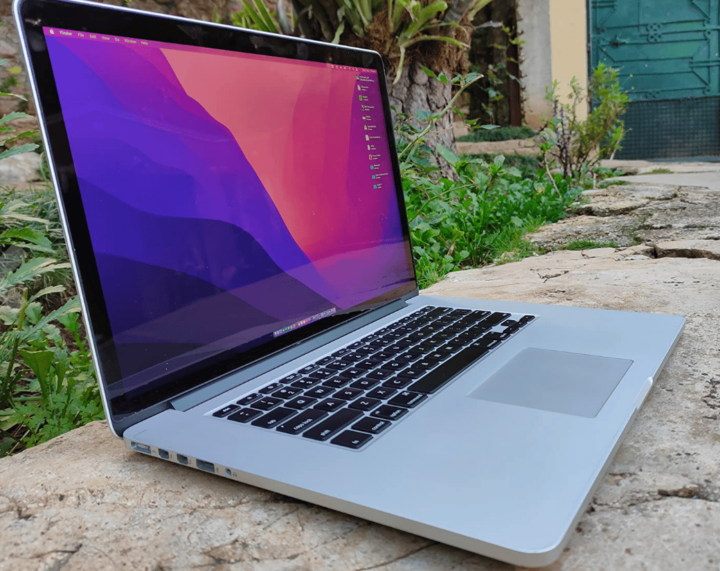Best Laptop For It Professionals Best Laptops for Information Technology ( Professionals & Students